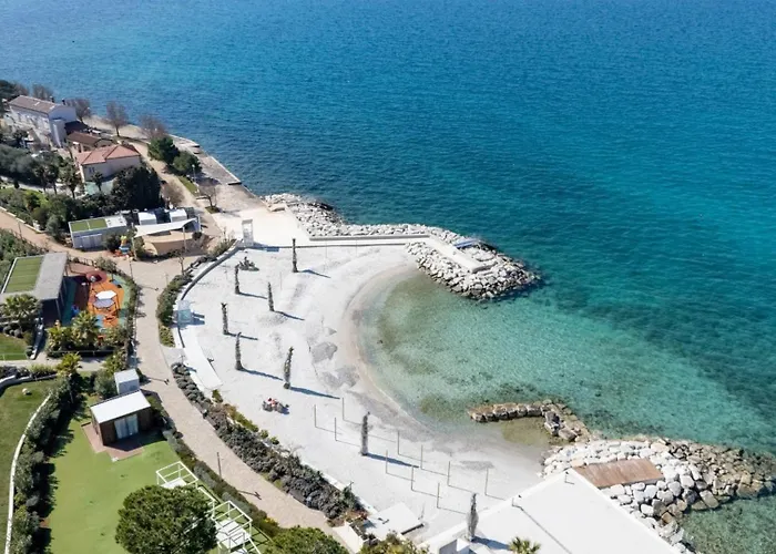 Casa Bugarin * Πόρετς