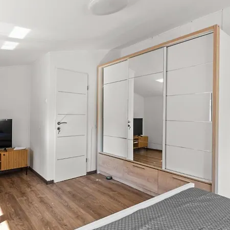 Casa Bugarin بيت للعطل